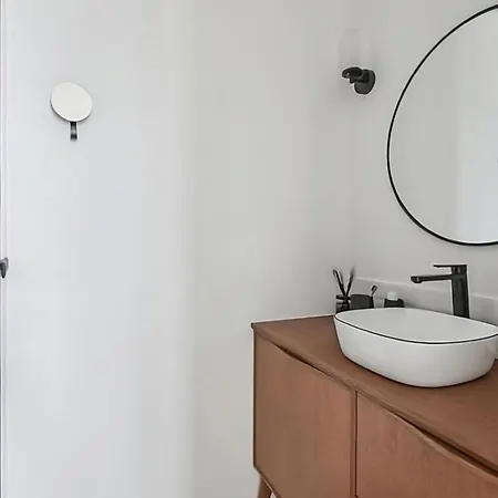 Moderne Au Coeur De Paryż